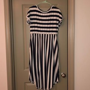 Cap sleeved, navy blue/white strip maxi dress - XL